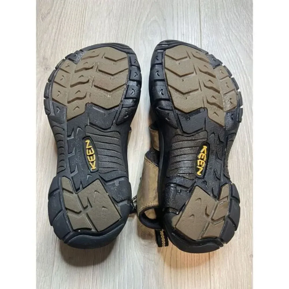 Keen Sandals Bison Leather Waterproof Hiking Fisherman 110220-BISN Men 7.5 Brown